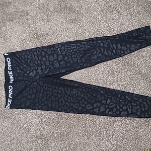 Nike Pro black leopard running pants